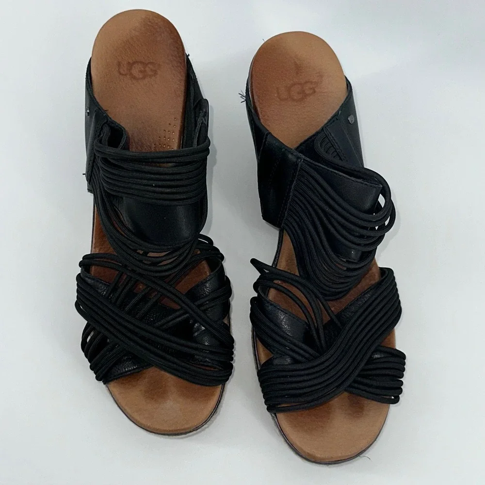 UGG Wedge Sandals Black Leather Strappy Studded Heel Casual Shoes‎  7 Hilarie